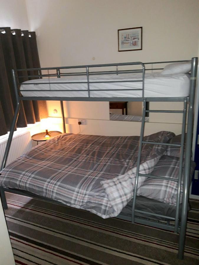 Hostel Hull Trinity Backpackers Kingston upon Hull Exterior foto