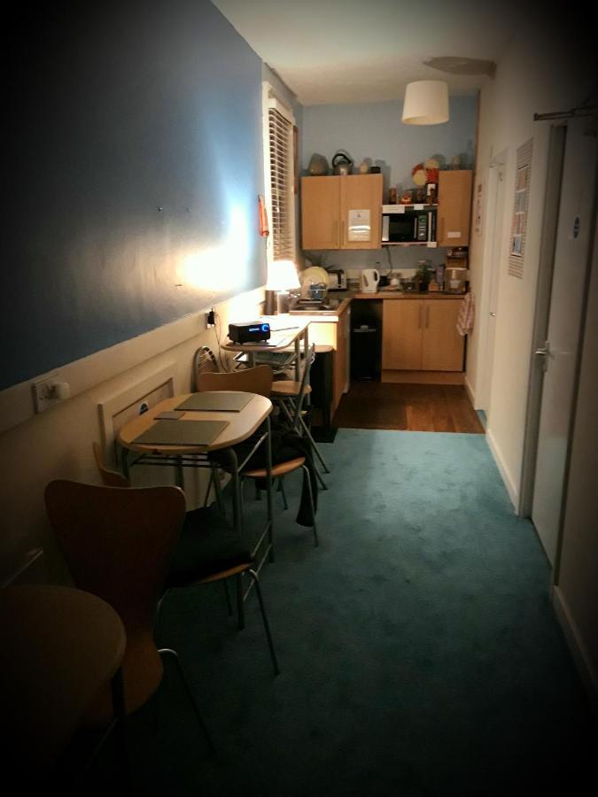 Hostel Hull Trinity Backpackers Kingston upon Hull Exterior foto